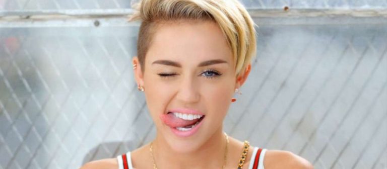 Miley Cyrus takipçilerini çıldırttı