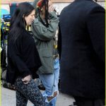 rihanna-returns-to-the-set-of-oceans-eight-12