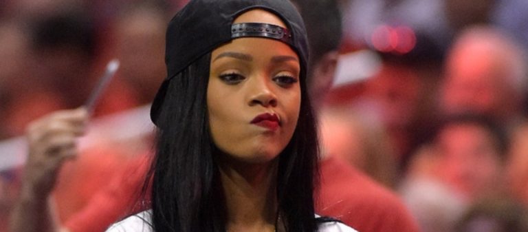 Rihanna Beyonce ile kavgalı mı?