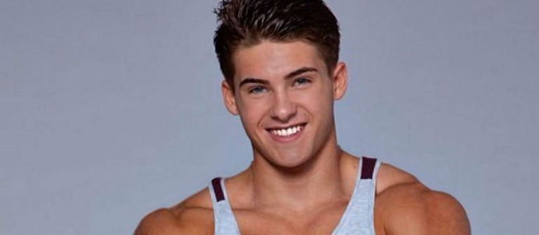 Cody Christian’ın Özel Görüntüleri İnternete Sızdırıldı!