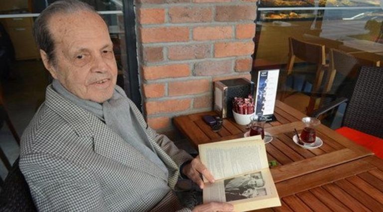 Refik Erduran vefat etti