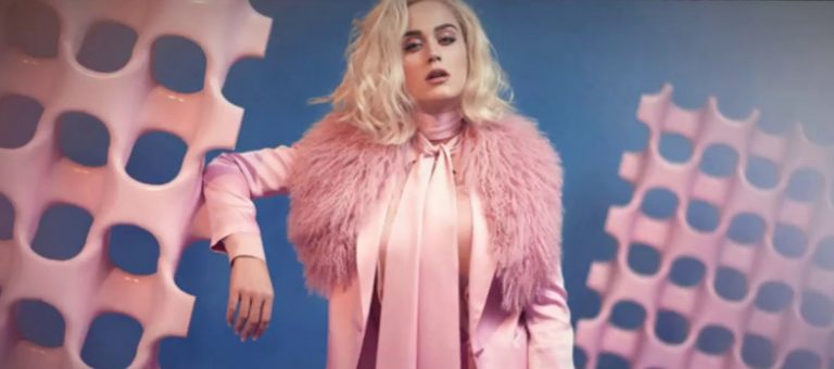 Katy Perry Yeni Şarkısıyla Rekor Kırdı!