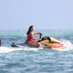 Ashley-Graham-Jet-Ski-Performansi-2832