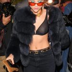 Sofia-Richie-See-Through-Bra-Top-3