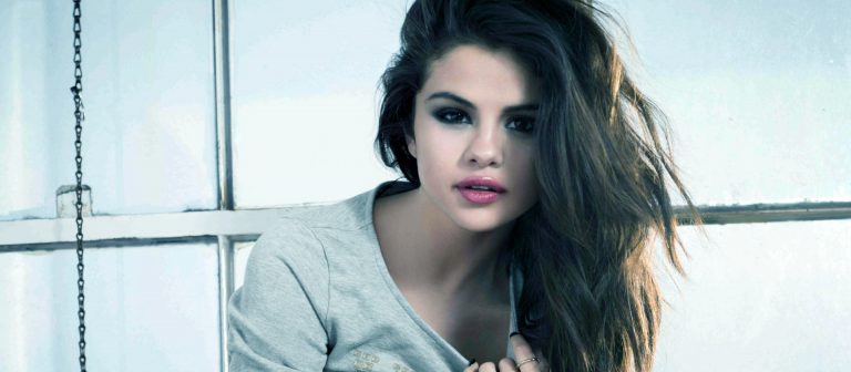 Hayırsever Selena Gomez’den Örnek Davranış