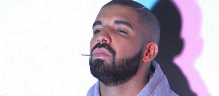 Drake Yeni Albümüyle Rekoru Kırdı!