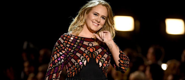 Adele, 46 yıllık rekoru kırdı