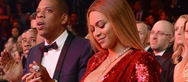 Beyonce ikiz bebekler için 120 milyon dolar’a ev aldı