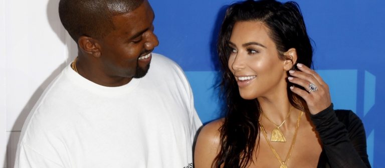 Kim Kardashian’ın taktığı kolyelerin sırrı ortaya çıktı!