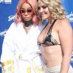 4007034400000578-4481134-image-m-38_1494147456335