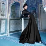 Kendall-Jenner-Vogue-India-Shoot