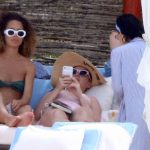 *PREMIUM-EXCLUSIVE* Katy Perry continues her tropical getaway on the beach with her gal pals in Cabo