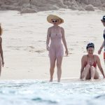 *EXCLUSIVE* Katy Perry enjoys her tropical getaway on the beach with her group of friends in Cabo