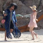 *EXCLUSIVE* Katy Perry enjoys her tropical getaway on the beach with her group of friends in Cabo