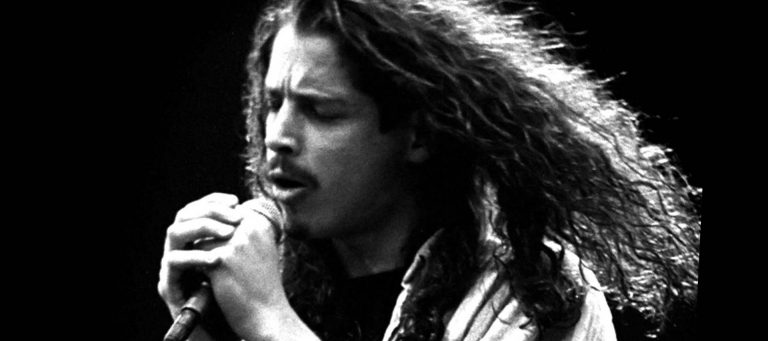 Ünlü rockçı Chris Cornell hayatını kaybetti