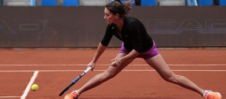 İpek Soylu çiftlerde tur atladı