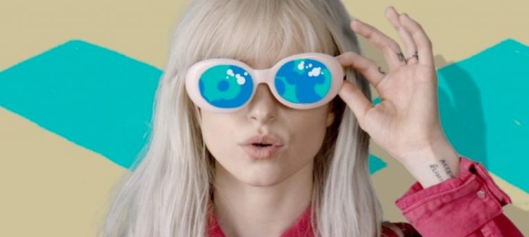 Paramore – Hard Times