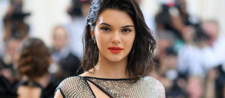 Kendall Jenner 15 milyon dolara ev arıyor