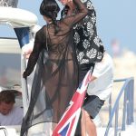 427AFF9500000578-4710350-image-a-90_1500466159139