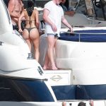 427B01F000000578-4710350-image-a-75_1500465458536