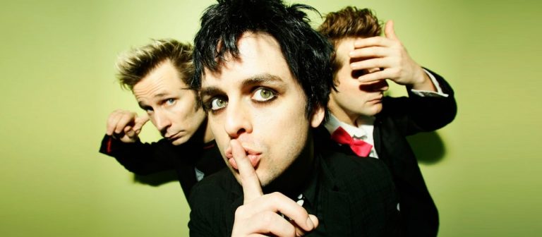 Akrobatın ölümüne rağmen konser veren Green Day: Kalpsiz değiliz