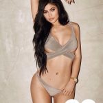 Kylie-Jenner-Sexy-Pics_08