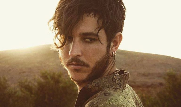 Oscar and the Wolf – Breathing