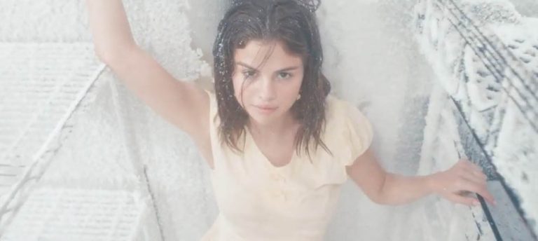 Selena Gomez – Fetish (ft Gucci Mane)