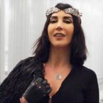 hande-yener-bakicaz-artik_9878930-3068_1800x945