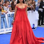 Rihanna looks amazing in red at the “Valerian and The City Of a Thousand Planets” premiere
