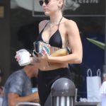 tn-miley-cyrus-tish-malibu-25-jul-17-11