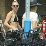tn-miley-cyrus-tish-malibu-25-jul-17-18