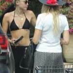 tn-miley-cyrus-tish-malibu-25-jul-17-26