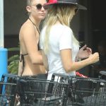 tn-miley-cyrus-tish-malibu-25-jul-17-36