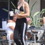 tn-miley-cyrus-tish-malibu-25-jul-17-40