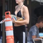 tn-miley-cyrus-tish-malibu-25-jul-17-41