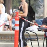 tn-miley-cyrus-tish-malibu-25-jul-17-43