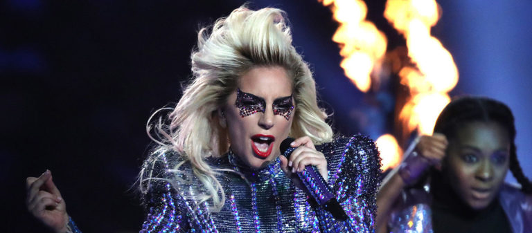 Lady Gaga, Montreal Konserini İptal Etmek Zorunda Kaldı