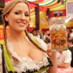 Oktoberfest-Girls-Wallpaper-2