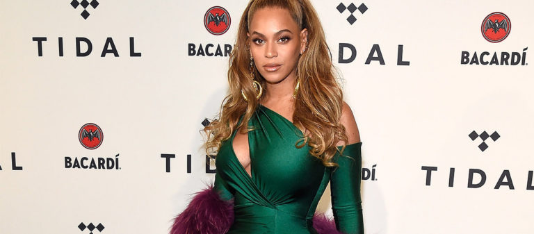 Beyonce ‘Tidal x Brooklyn’ Konserinde Göz Kamaştırdı