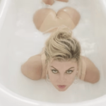 fergie-milf-double-dutchess