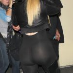 khloe-kardashian-shows-off-butt-thong-see-through-leggings-beyonce-concert-0