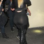 khloe-kardashian-shows-off-butt-thong-see-through-leggings-beyonce-concert-2