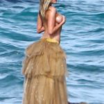 Kate-_Upton-44