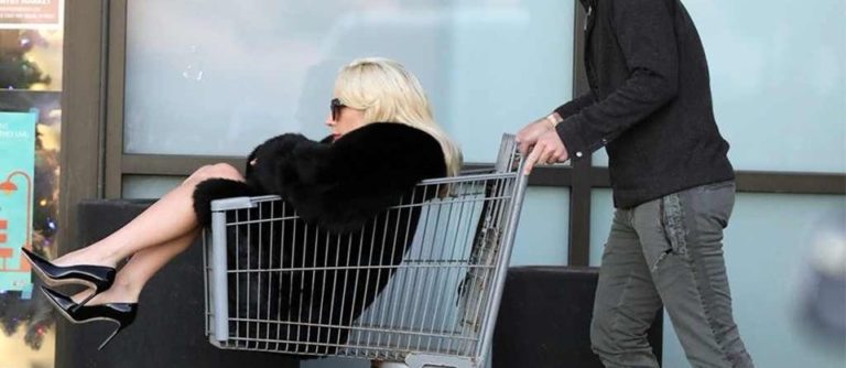 Lady Gaga alışverişte