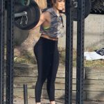 60515931_celebsflash-com_j_lo_123117__16_