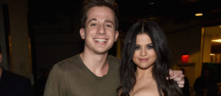 Charlie Puth Selana Gomez’i tanıdığa pişman