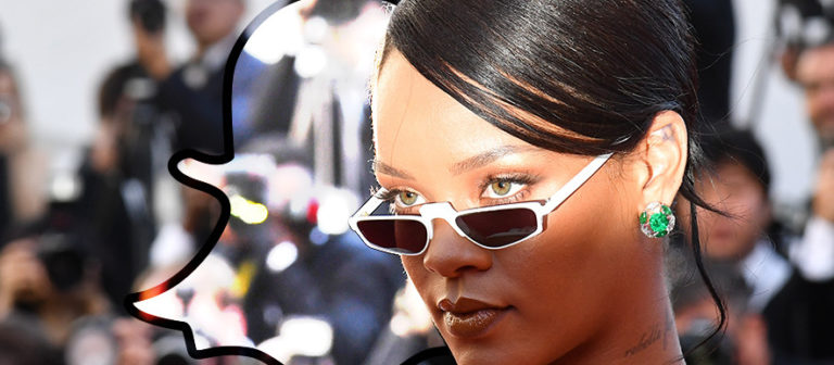 Rihanna Snatchat’e savaş açtı