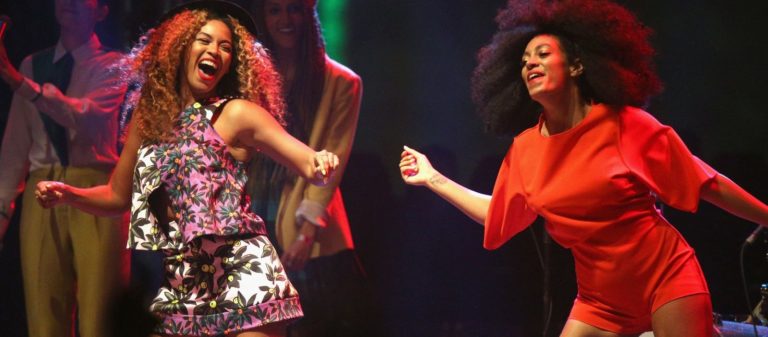 Beyonce ve Solange, Coachella festivalini salladı