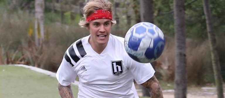 Justin Bieber’den futbol şov